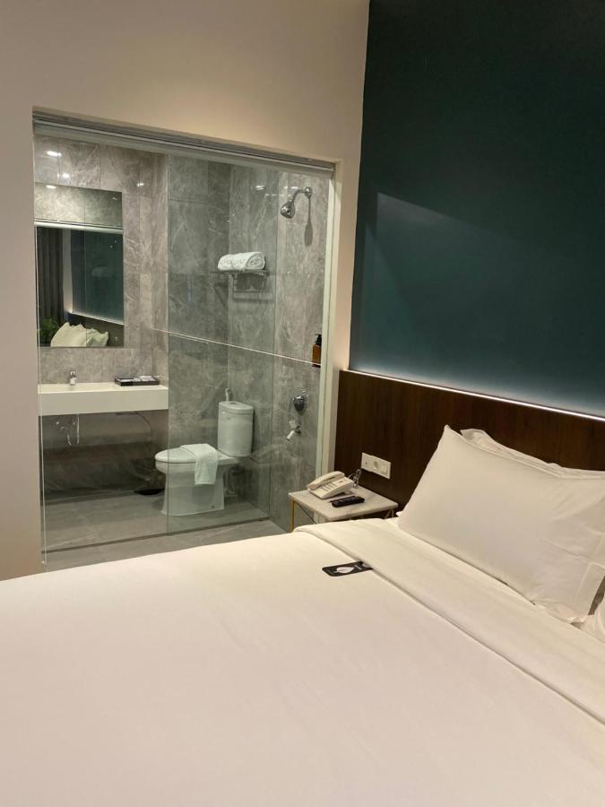 Luminor Hotel Tanjung Selor By Wh 外观 照片